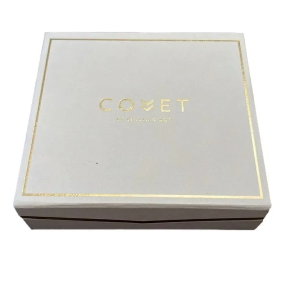 COVET HIGHLINE GUC black wallet Stella & Dot